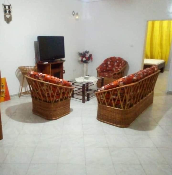 Residence Sh Yaoundé Eksteriør bilde