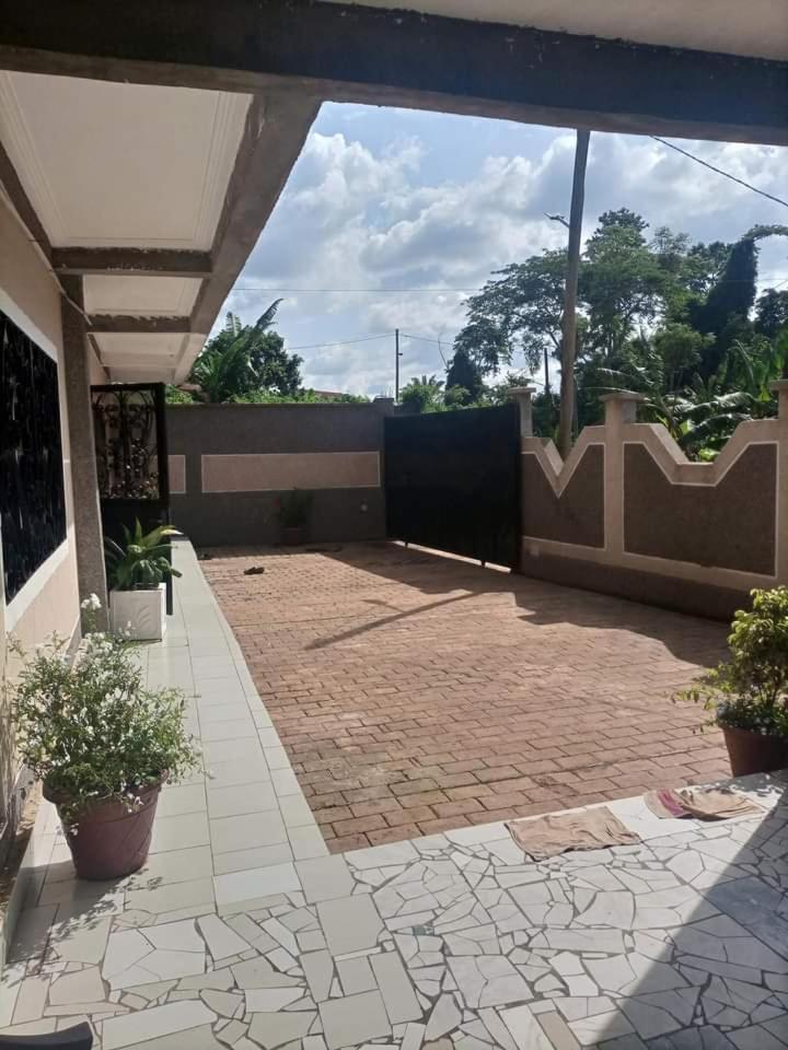 Residence Sh Yaoundé Eksteriør bilde
